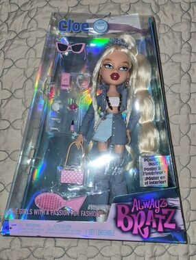 Cloe Alwaysz Bratz Blonde Fashion Doll with Pink Accessories